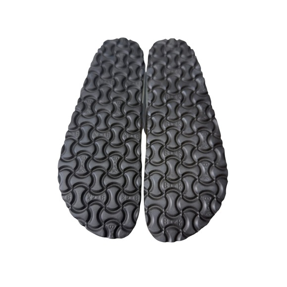 Birkenstock Gizeh Silver Metallic Sandals Womens Narrow Euro 39 US 8 NWB - Picture 3 of 5